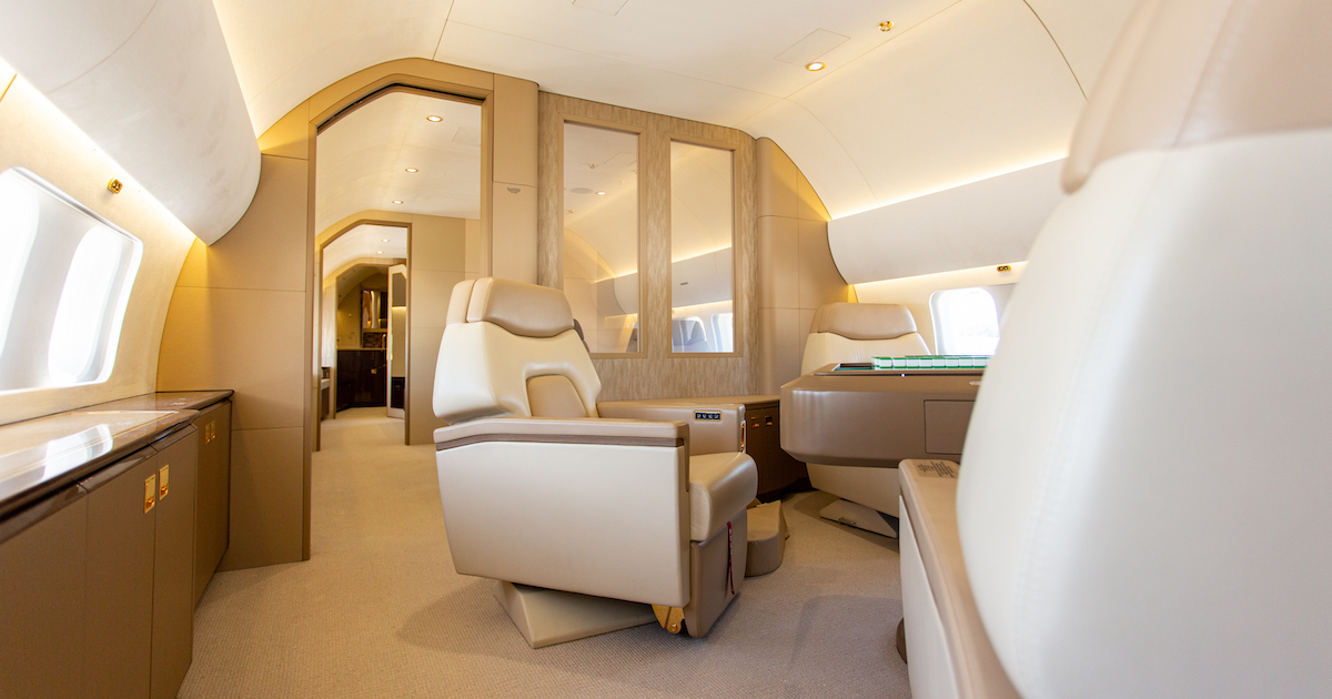 interior aircraft refurbishment